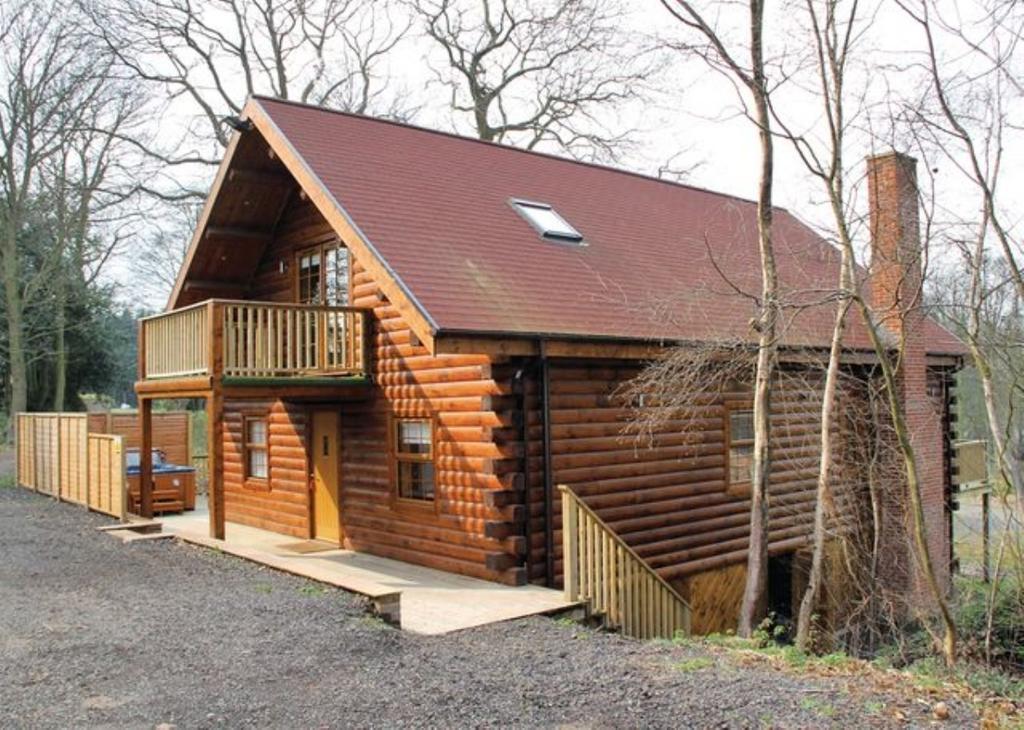Redbrick Lodges Clipstone Экстерьер фото