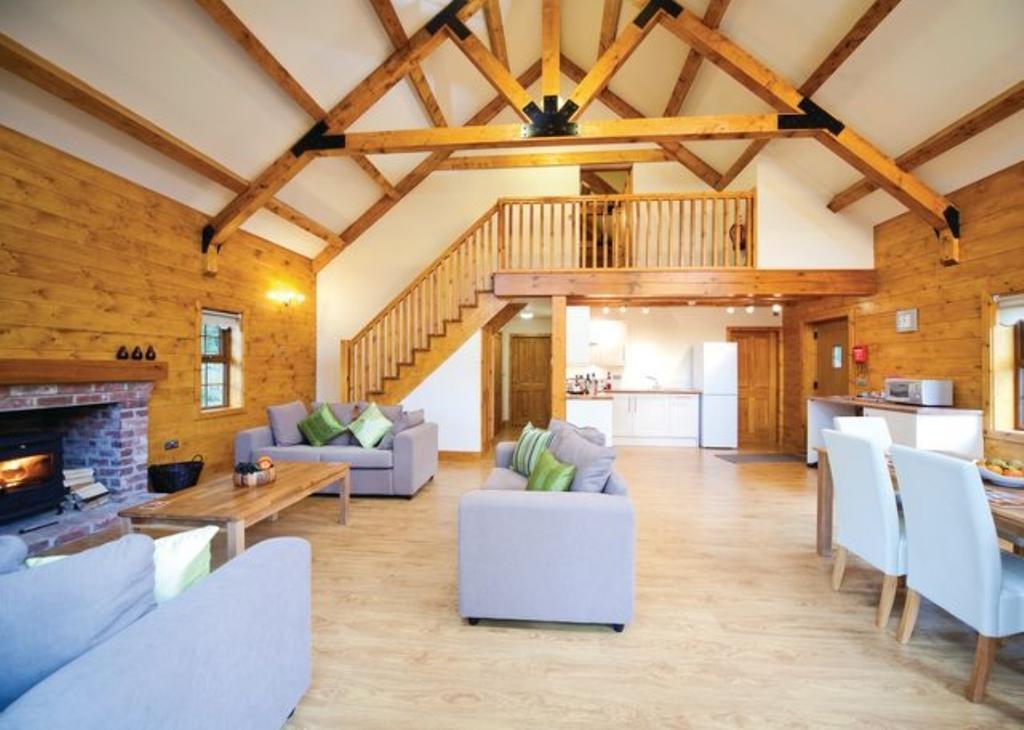 Redbrick Lodges Clipstone Экстерьер фото