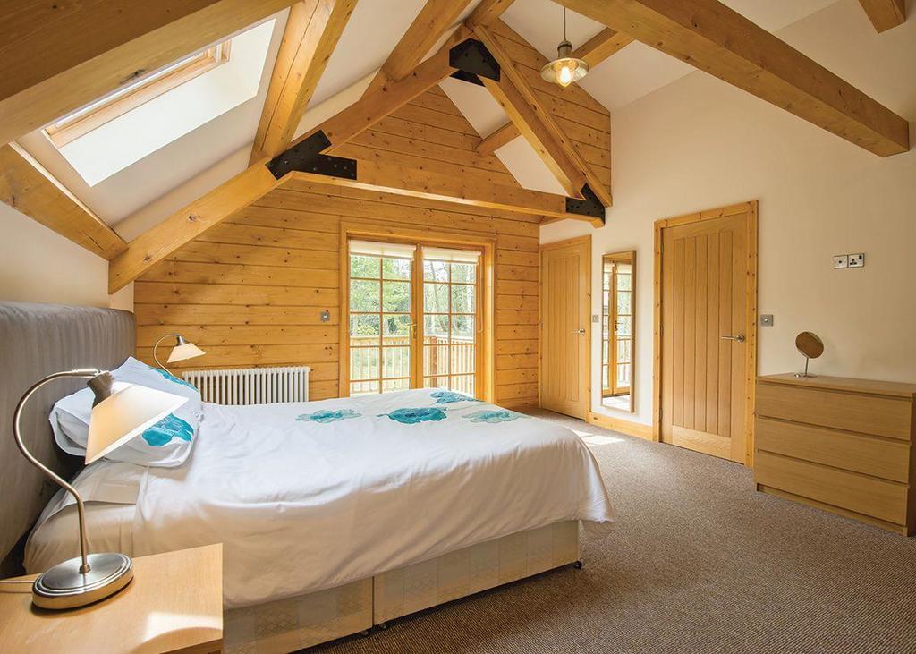 Redbrick Lodges Clipstone Экстерьер фото